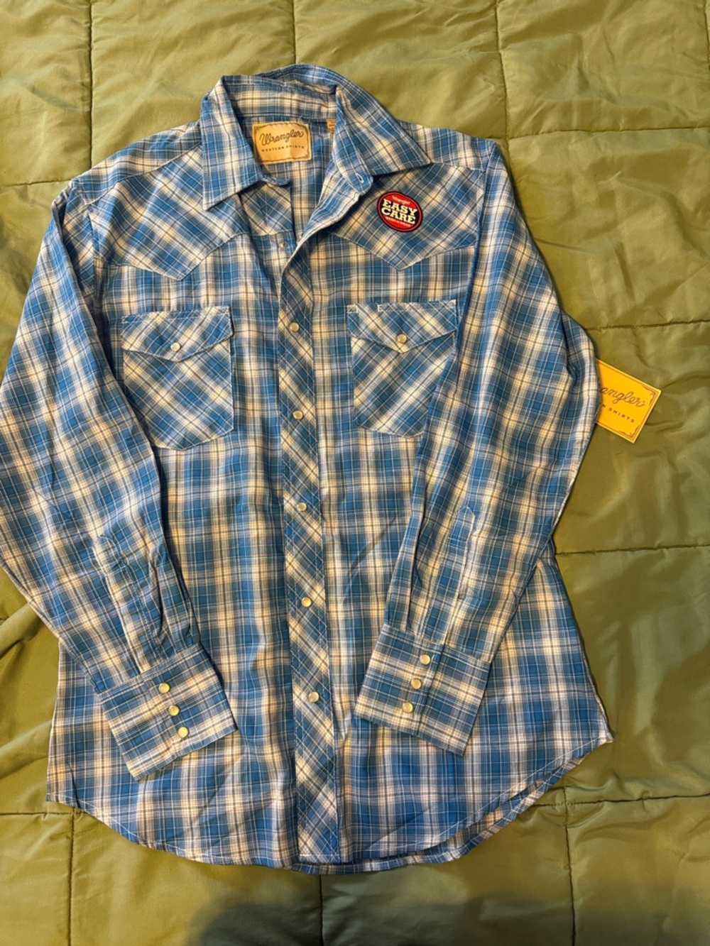 NWT WRANGLER Men’s Blue Plaid Western Shirt